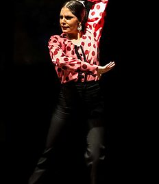 artista-cristina-aguilera flamenco
